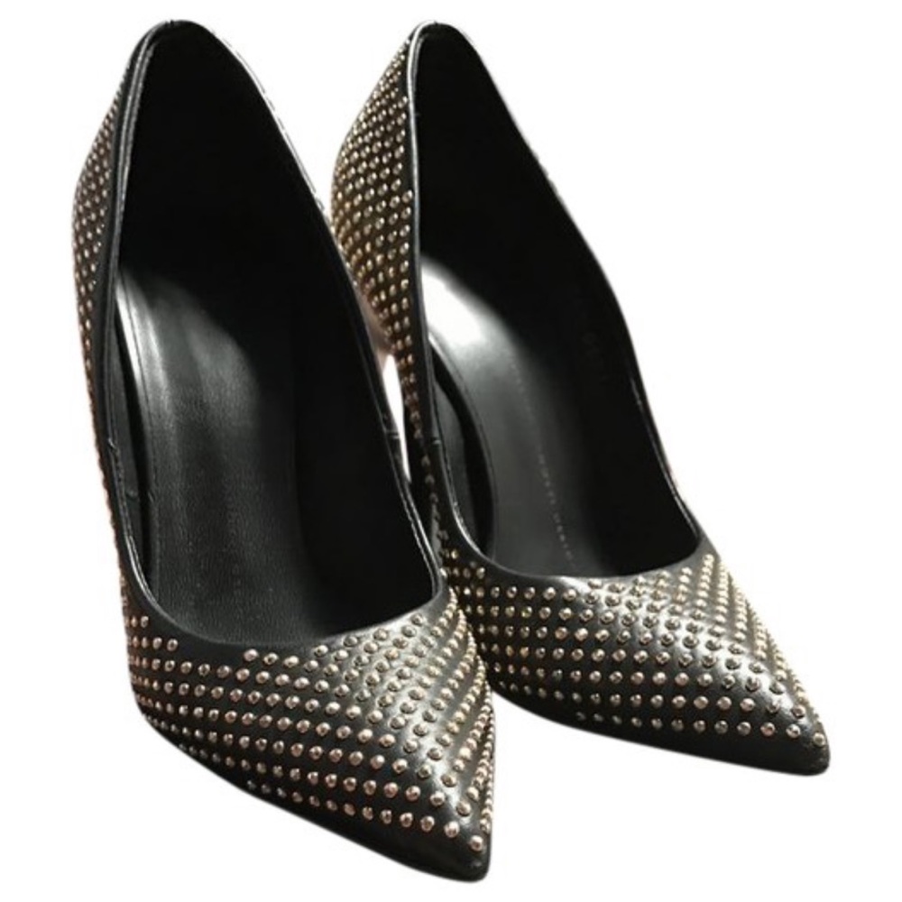 Giuseppe Zanotti. These heels are stunning!